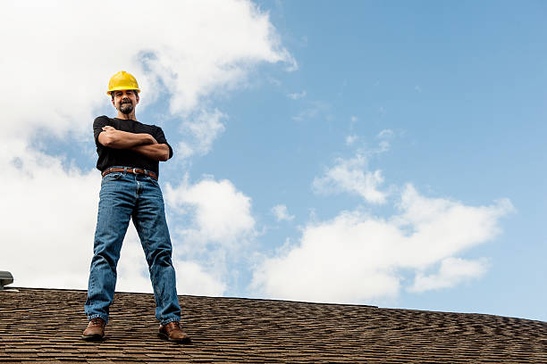 Best Roofing Contractors for Homes  in Falcon Heights, MN